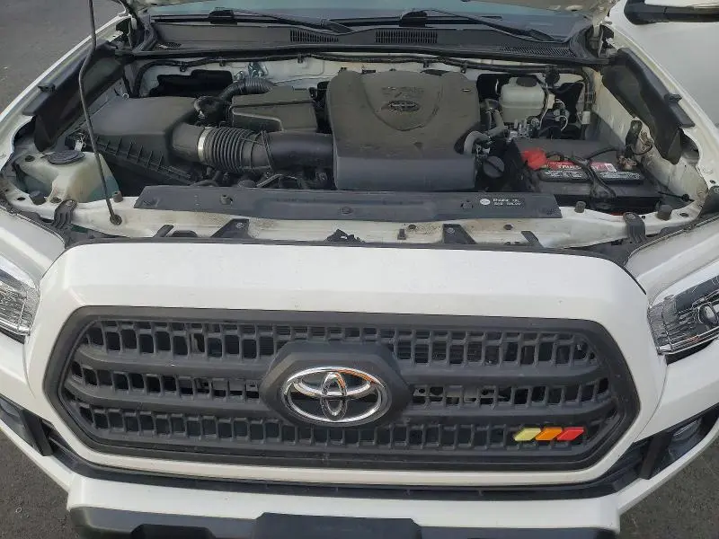 2017 TOYOTA TACOMA DOUBLE CAB  