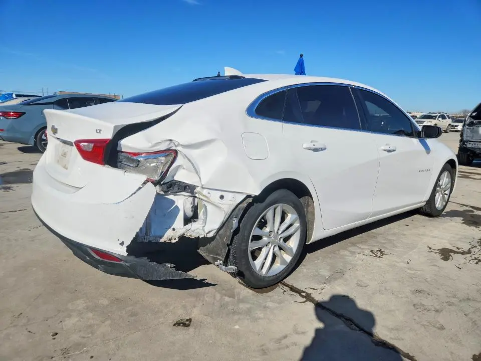 2017 CHEVROLET MALIBU LT  