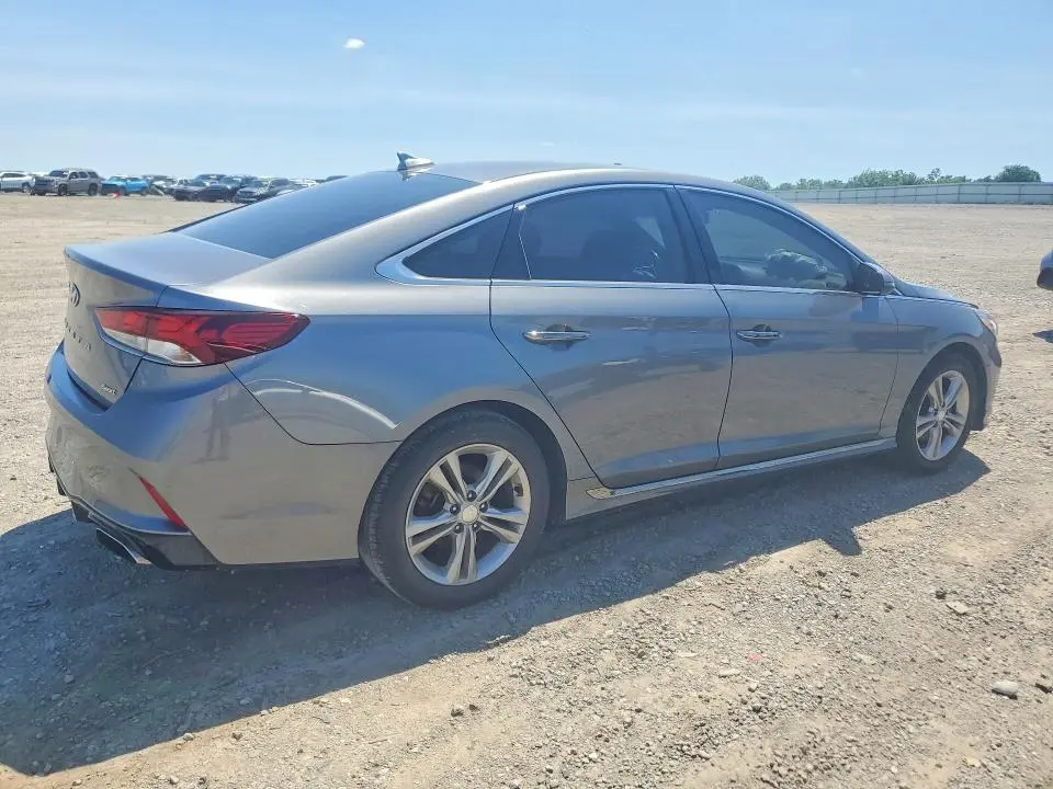 2018 HYUNDAI SONATA SPORT  