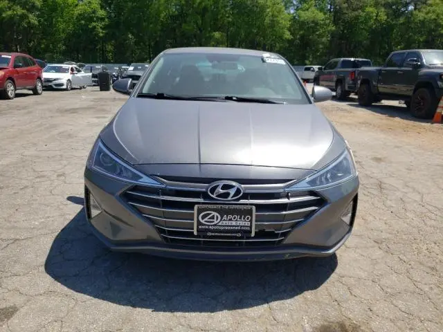 2020 HYUNDAI ELANTRA SEL  