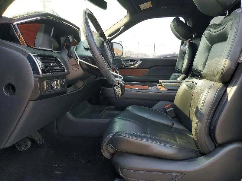 2022 LINCOLN NAVIGATOR L  
