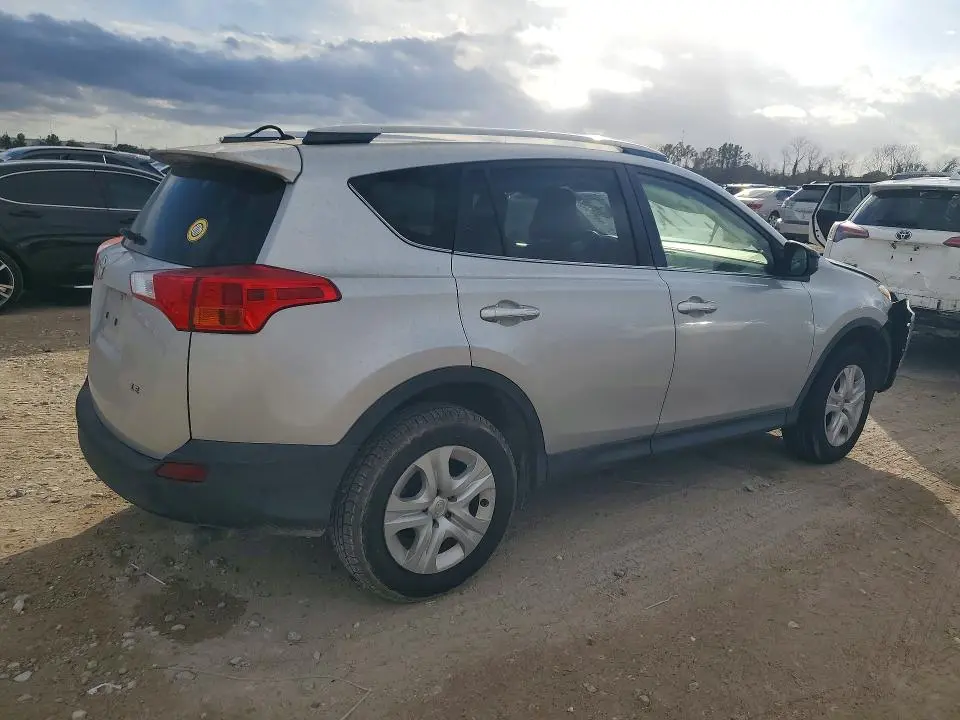 2015 TOYOTA RAV4 LE  