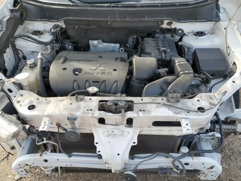 2015 MITSUBISHI OUTLANDER SPORT ES  