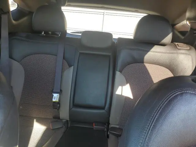 2012 HYUNDAI TUCSON GLS  