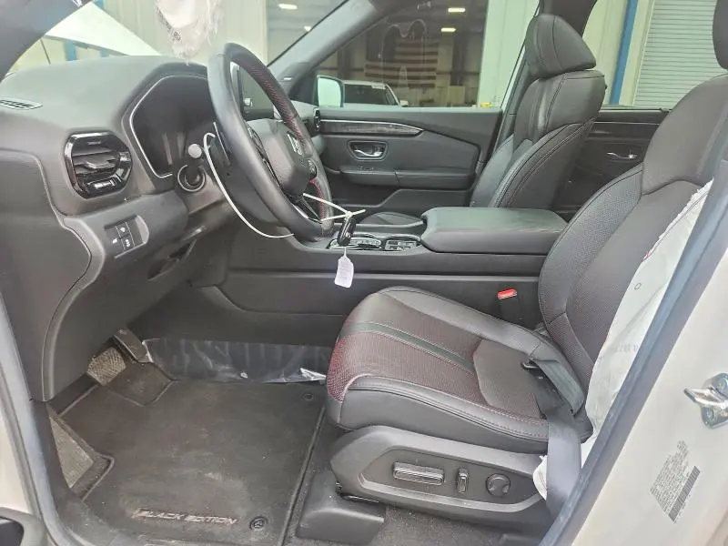 2025 HONDA PILOT BLACK  