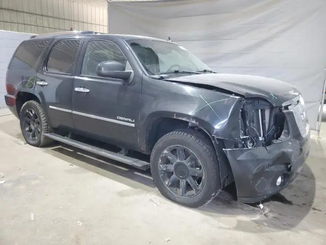 2011 GMC YUKON DENALI  