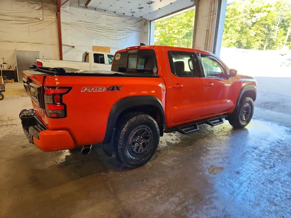 2025 NISSAN FRONTIER PRO-4X  