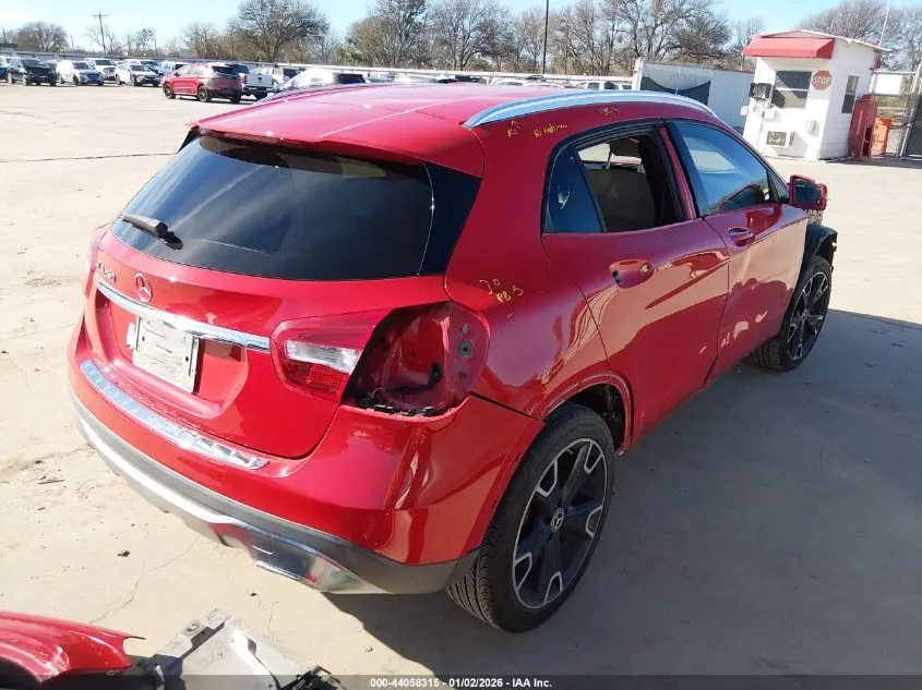 2019 MERCEDES-BENZ GLA 250  