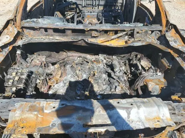 2020 NISSAN TITAN SV  