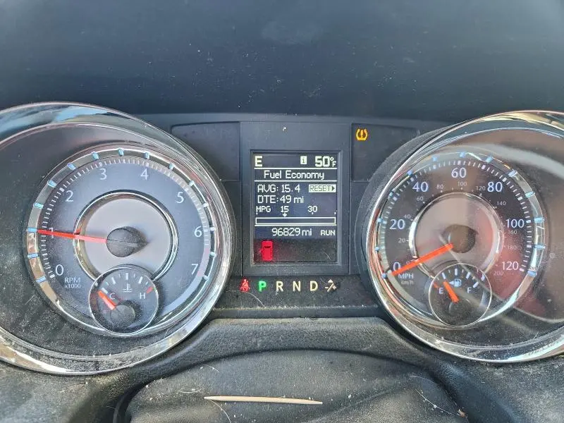 2011 CHRYSLER TOWN & COUNTRY TOURING  