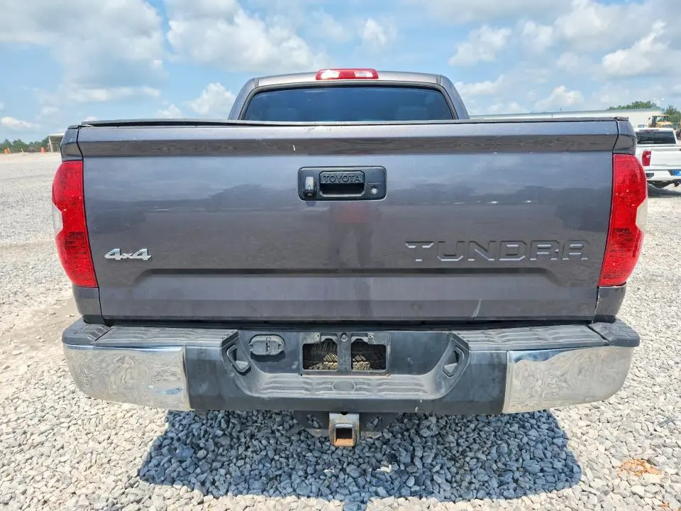 2014 TOYOTA TUNDRA CREWMAX SR5  