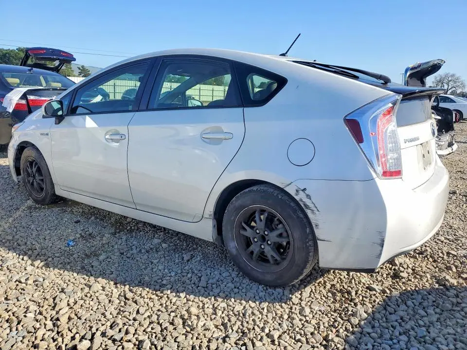 2015 TOYOTA PRIUS   