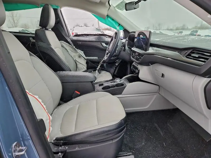 2024 FORD ESCAPE   