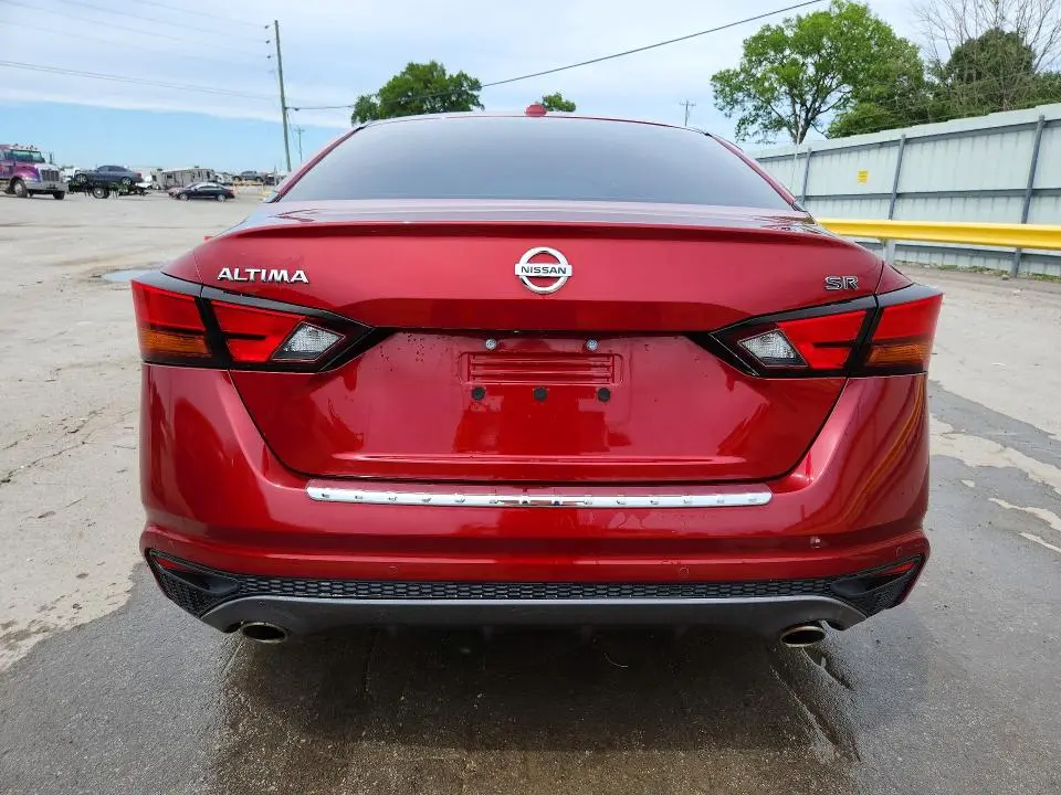 2020 NISSAN ALTIMA SR  