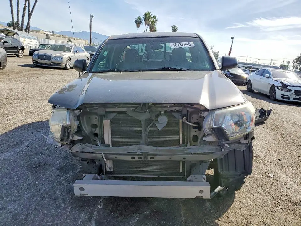 2014 TOYOTA TACOMA BASE  