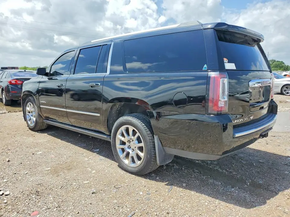 2017 GMC YUKON XL DENALI  