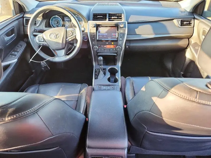 2015 TOYOTA CAMRY XLE  