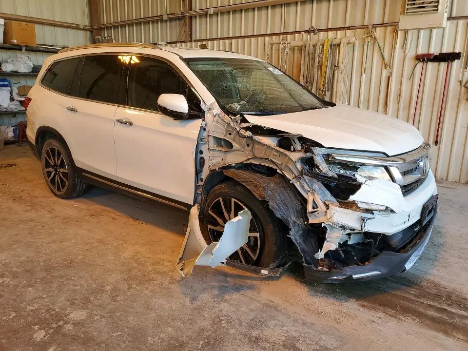 2021 HONDA PILOT TOURING  