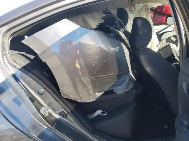 2024 NISSAN VERSA S  