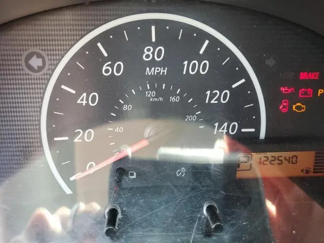2013 NISSAN VERSA S  