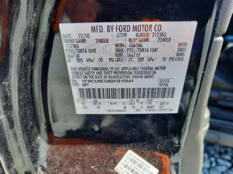 2011 FORD ESCAPE LIMITED  