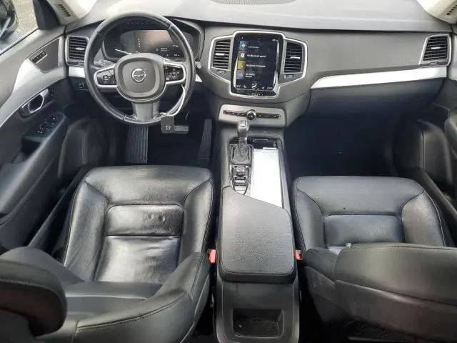 2017 VOLVO XC90 T5