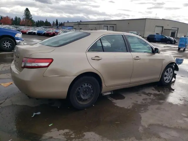 2010 TOYOTA CAMRY BASE  
