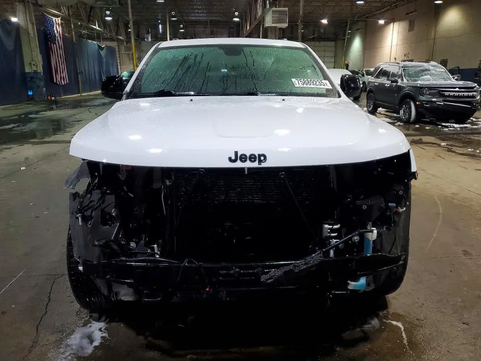 2019 JEEP GRAND CHEROKEE LAREDO  