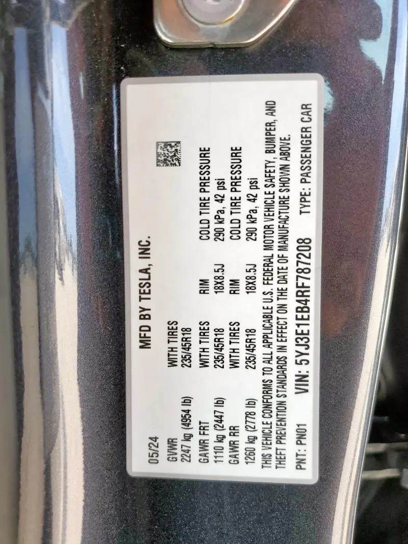 2024 TESLA MODEL 3   