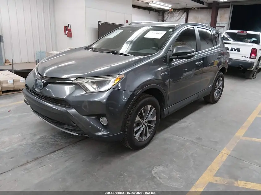 2018 TOYOTA RAV4 HYBRID XLE