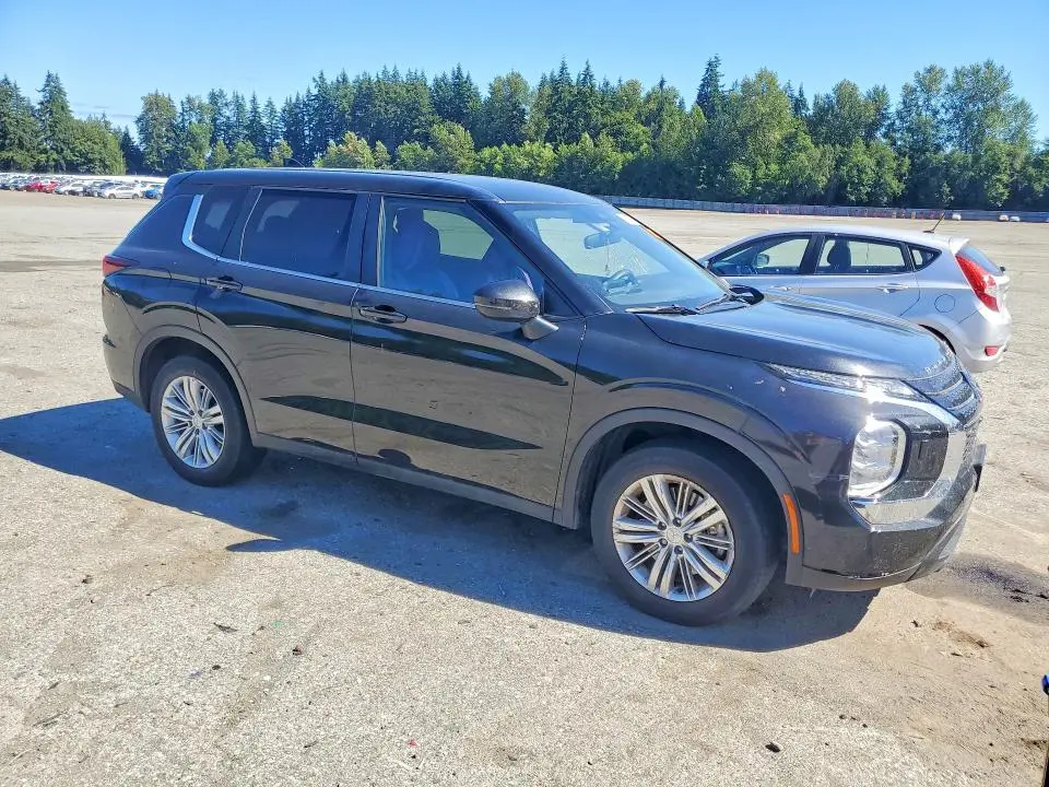 2024 MITSUBISHI OUTLANDER ES  