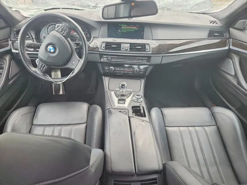 2013 BMW M5   