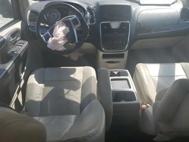 2011 CHRYSLER TOWN & COUNTRY TOURING L  