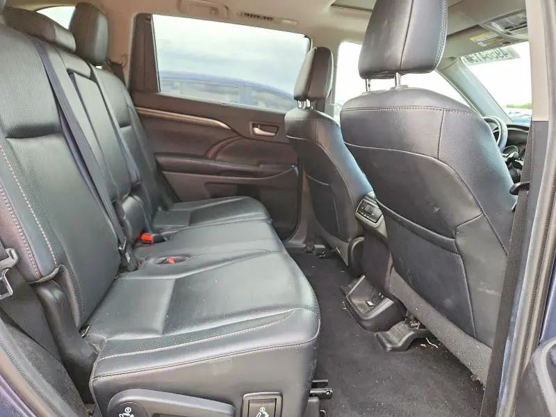 2019 TOYOTA HIGHLANDER LIMITED  