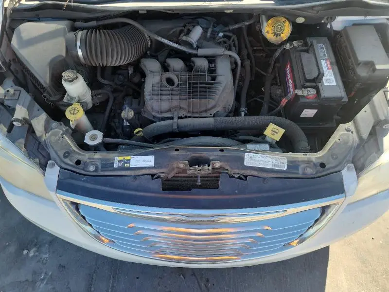 2014 CHRYSLER TOWN & COUNTRY TOURING  