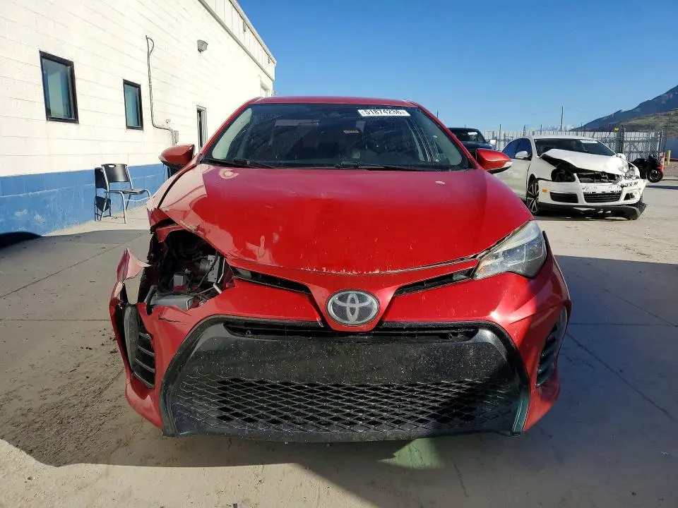2017 TOYOTA COROLLA SE  