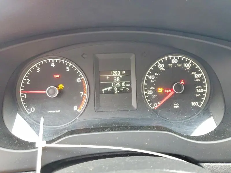 2014 VOLKSWAGEN JETTA BASE  