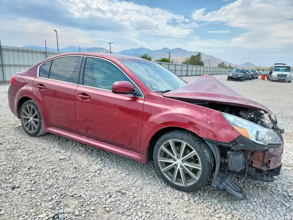 2013 SUBARU LEGACY 2.5I PREMIUM  