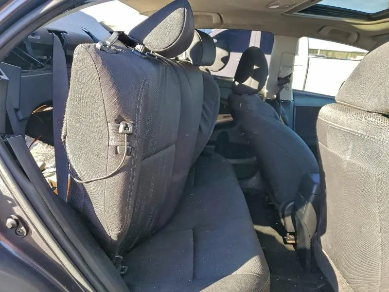 2013 TOYOTA COROLLA BASE  