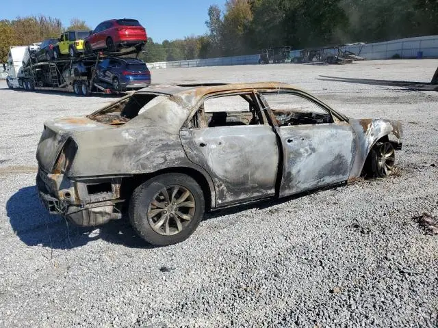 2016 CHRYSLER 300 LIMITED  