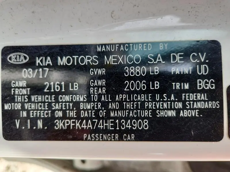 2017 KIA FORTE LX  