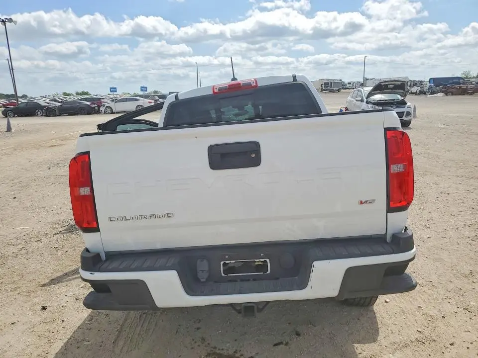 2021 CHEVROLET COLORADO LT  