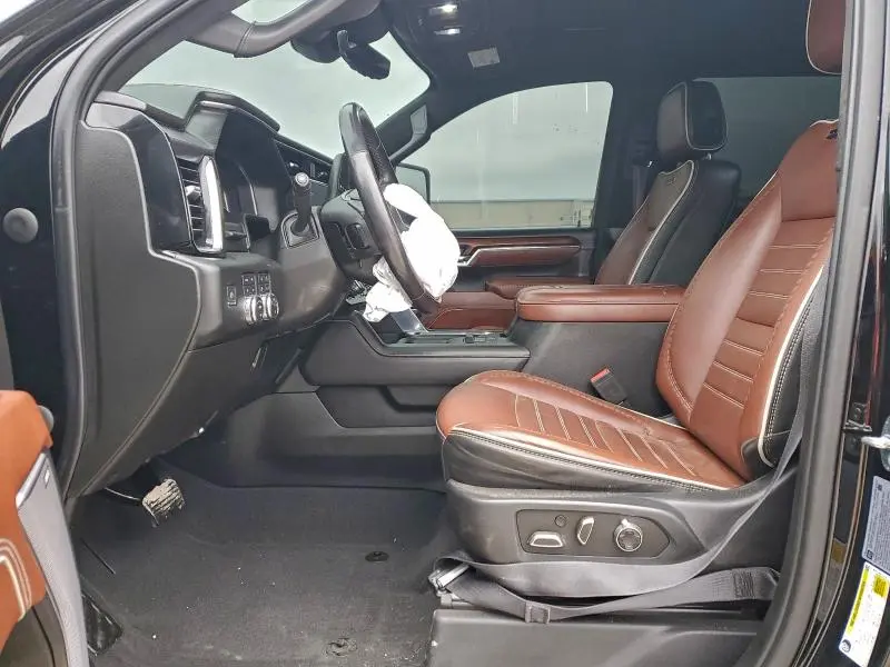 2024 GMC SIERRA K2500 DENALI ULTIMATE  