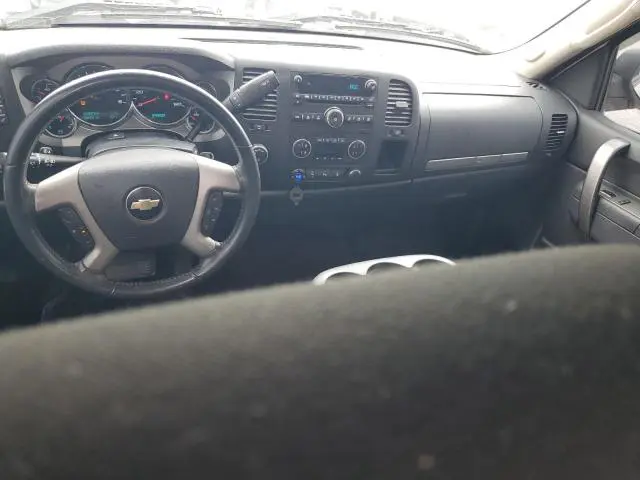 2011 CHEVROLET SILVERADO K1500 LT  