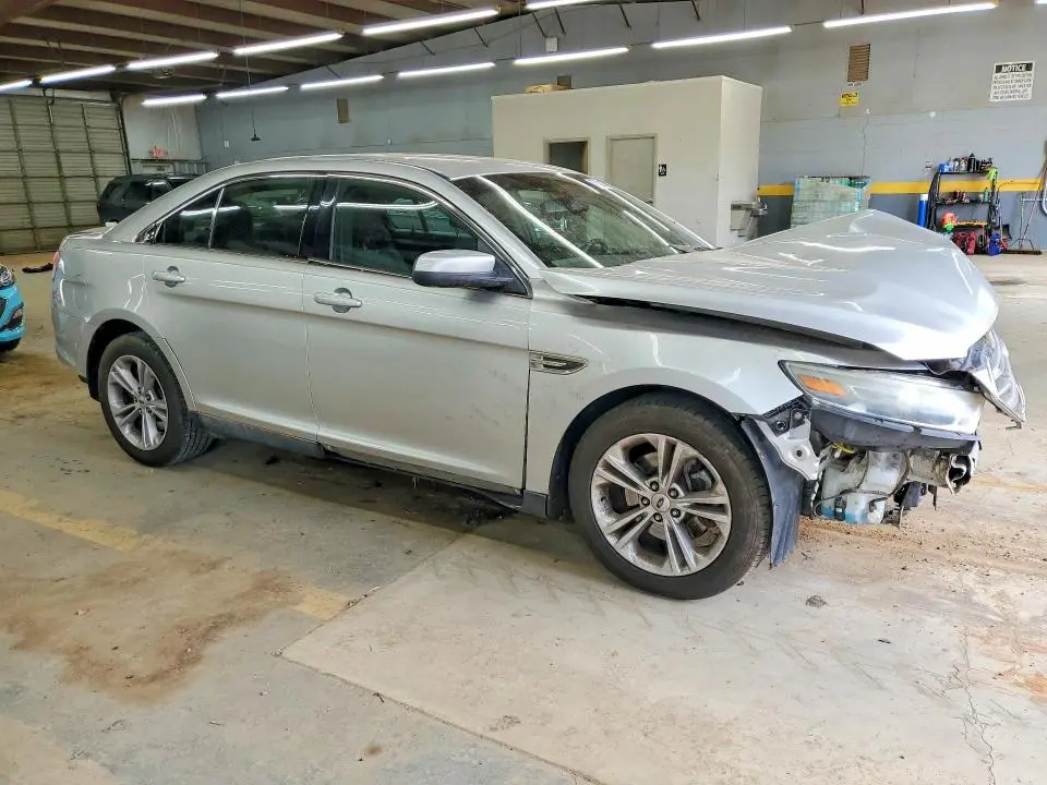2013 FORD TAURUS SEL  