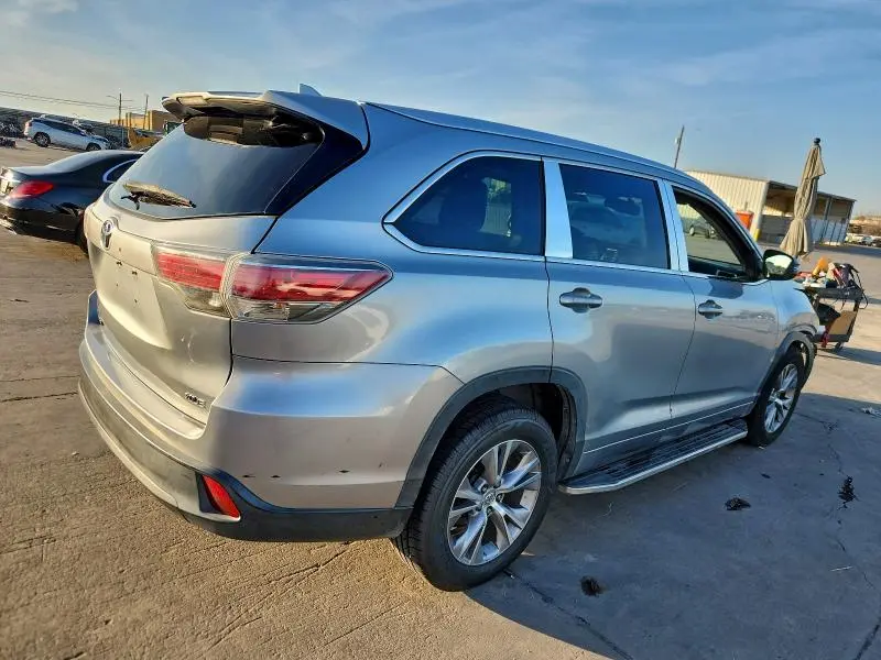 2014 TOYOTA HIGHLANDER XLE  