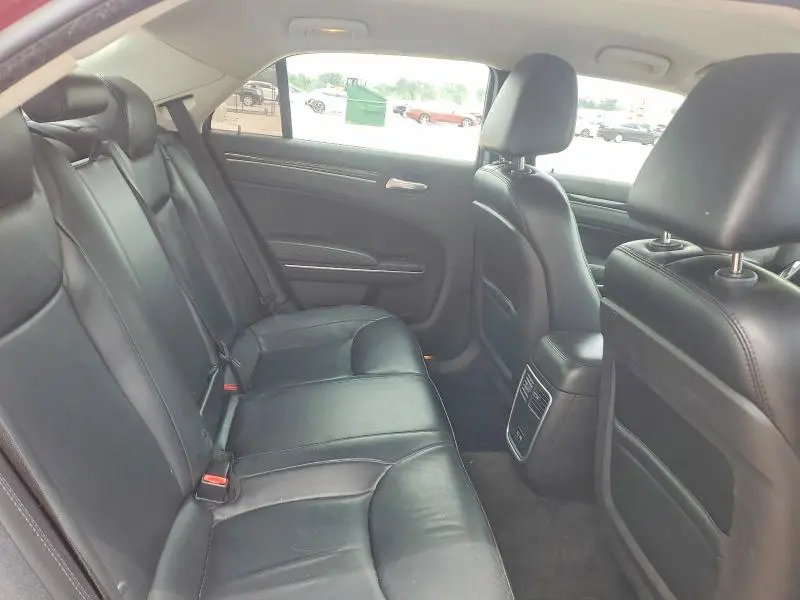 2015 CHRYSLER 300 LIMITED  