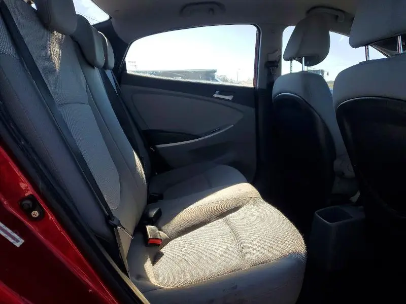 2012 HYUNDAI ACCENT GLS  