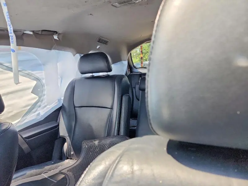 2012 TOYOTA HIGHLANDER SE  