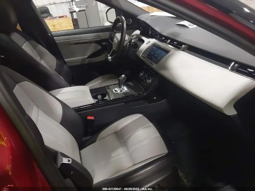 2023 LAND ROVER RANGE ROVER EVOQUE R-DYNAMIC S